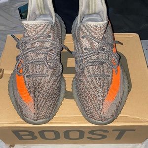 Yeezy boost 350, belugas.